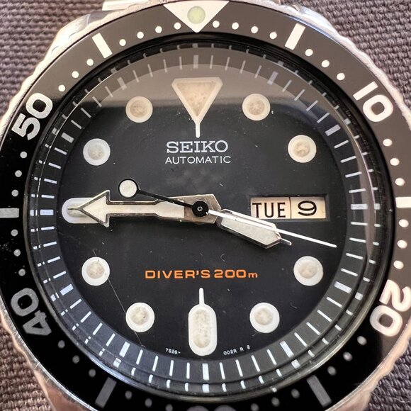 Seiko Men's Black Watch - SKX007 - Picture 2 of 4